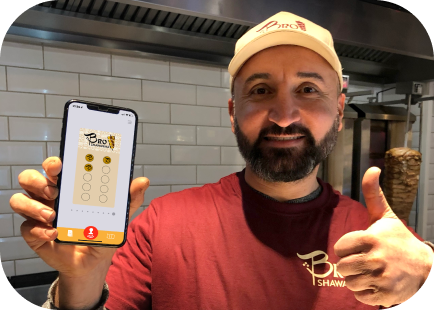 Döner,ShawarmaBros,Würzburg,Stempelkarte,Digital,Handy,Daumenhoch,essengehen,Bestellen,Imbiss,Partner,Stämpler,Kundinnen,Kunden,stämps,Stempelkarte,digitalstempeln,Bonuskarte,Nfc-Chip